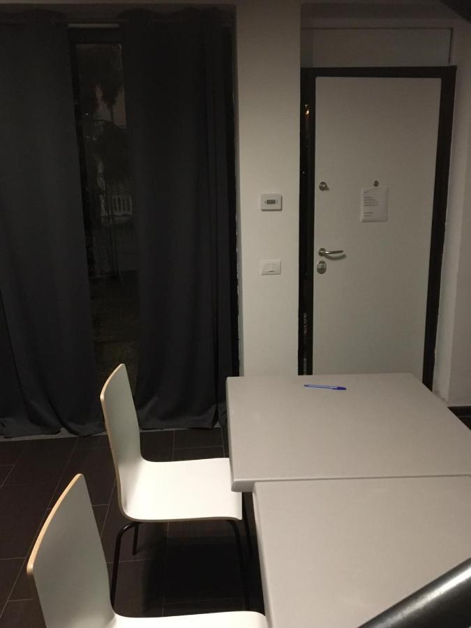 Hh Hermoso Housing Валенца Екстериор снимка