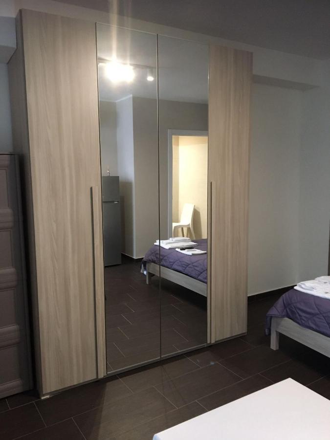 Hh Hermoso Housing Валенца Екстериор снимка