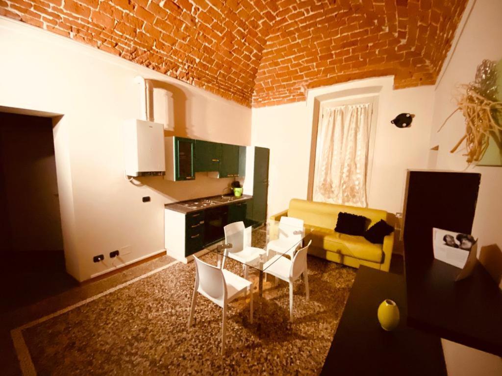 Hh Hermoso Housing Валенца Екстериор снимка