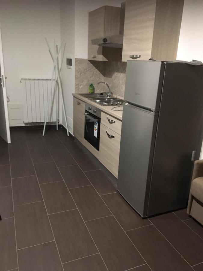 Hh Hermoso Housing Валенца Екстериор снимка