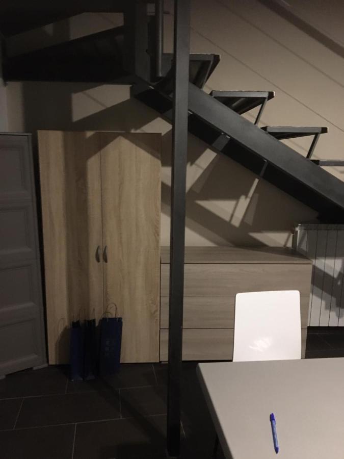 Hh Hermoso Housing Валенца Екстериор снимка